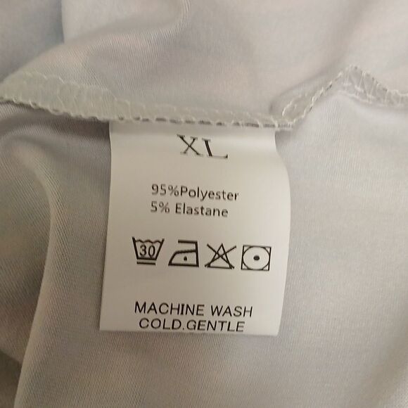 Casual V Neck Sleeveless Top With Star Print And Fringe Detail. XL NWT Brick Red - Picture 6 of 10